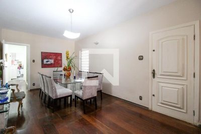 Casa, 3 quartos, 300 m² - Foto 1