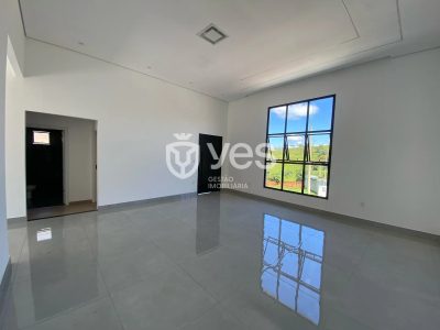 Casa, 3 quartos, 192 m² - Foto 2