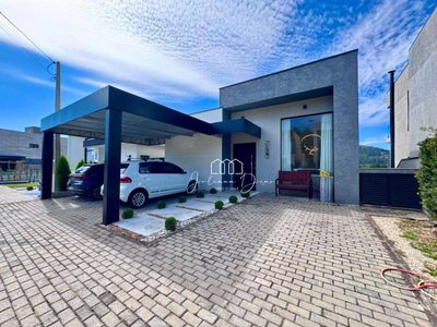Sobrado, 3 quartos, 203 m² - Foto 1