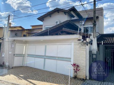Casa, 3 quartos, 340 m² - Foto 1
