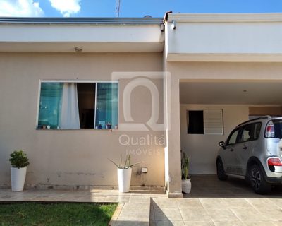 Casa, 3 quartos, 184 m² - Foto 1