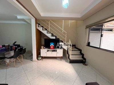 Casa, 3 quartos, 91 m² - Foto 1