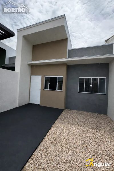 Casa, 3 quartos - Foto 1