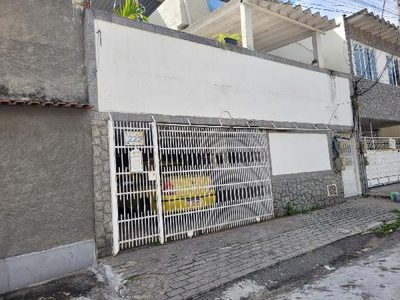 Casa, 1 quarto, 180 m² - Foto 1
