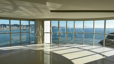 Apartamento, 4 quartos, 237 m² - Foto 1