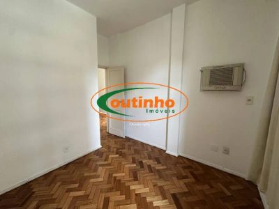Apartamento, 2 quartos, 68 m² - Foto 4