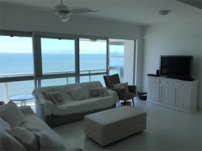 Apartamento, 3 quartos, 129 m² - Foto 2