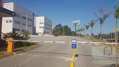 Loteamento e Condomínio, 1080 m² - Foto 5