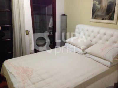 Casa, 3 quartos, 220 m² - Foto 1