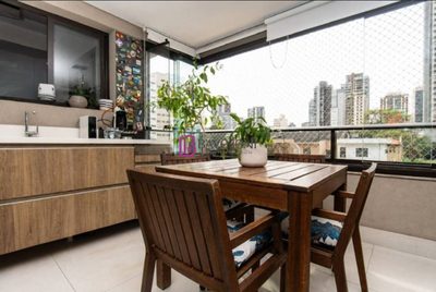 Apartamento, 3 quartos, 150 m² - Foto 2