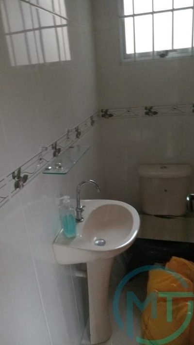 Casa, 3 quartos, 202 m² - Foto 1