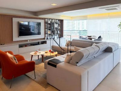 Apartamento, 3 quartos, 213 m² - Foto 1