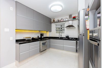 Apartamento, 2 quartos, 130 m² - Foto 4