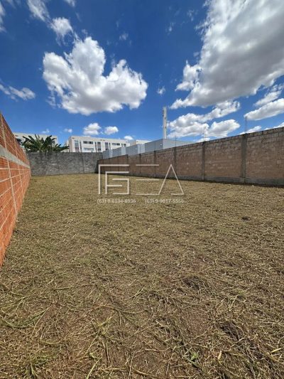 Terreno, 300 m² - Foto 1