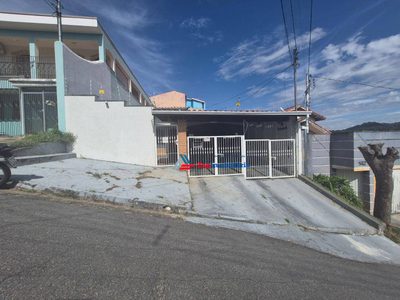 Casa, 3 quartos, 200 m² - Foto 1