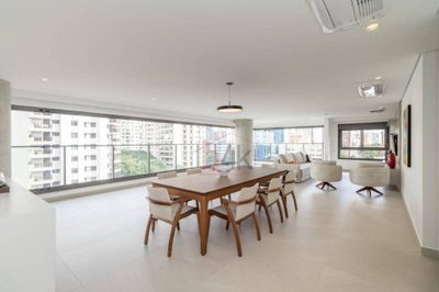 Apartamento, 3 quartos, 211 m² - Foto 2
