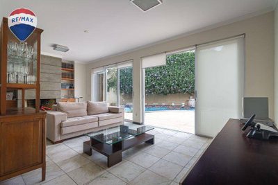 Casa, 3 quartos, 262 m² - Foto 2