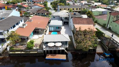 Casa, 5 quartos, 166 m² - Foto 2