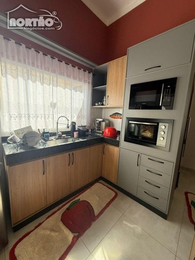 Casa, 2 quartos, 100 m² - Foto 2