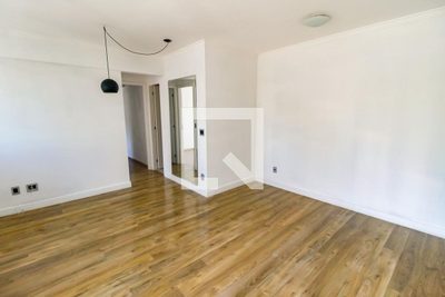 Apartamento, 2 quartos, 74 m² - Foto 2
