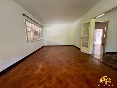 Casa, 7 quartos, 240 m² - Foto 4