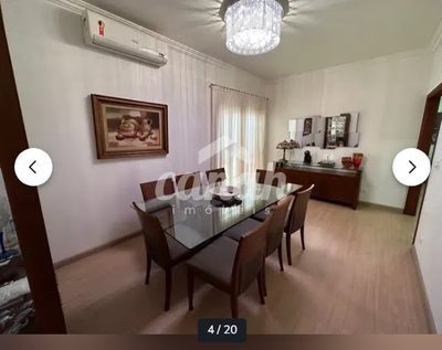 Casa, 3 quartos, 275 m² - Foto 4