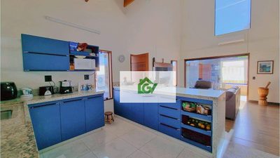 Casa, 3 quartos, 238 m² - Foto 3