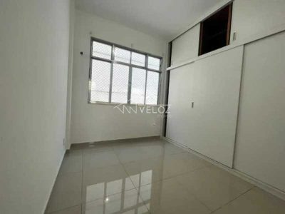 Apartamento, 3 quartos, 120 m² - Foto 1