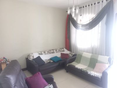 Casa, 3 quartos, 228 m² - Foto 2