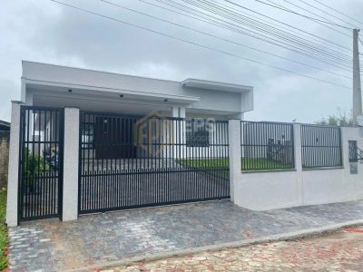 Casa, 3 quartos, 182 m² - Foto 1