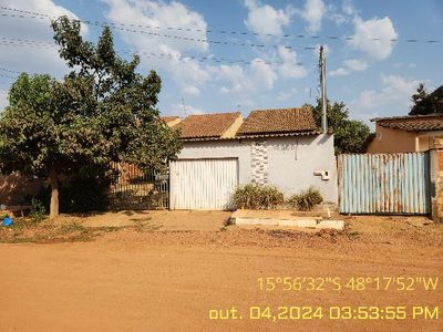 Casa, 2 quartos, 180 m² - Foto 1