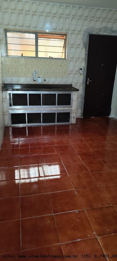 Casa, 1 quarto, 30 m² - Foto 1