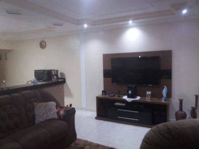 Casa, 3 quartos, 121 m² - Foto 1