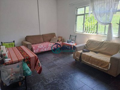 Casa, 6 quartos, 90 m² - Foto 1