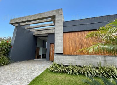 Casa, 4 quartos, 177 m² - Foto 1