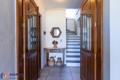 Casa, 3 quartos, 230 m² - Foto 1