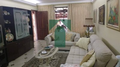 Sobrado, 3 quartos, 240 m² - Foto 1