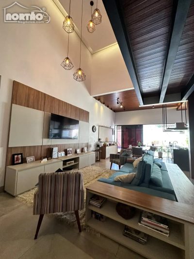 Casa, 4 quartos, 277 m² - Foto 3