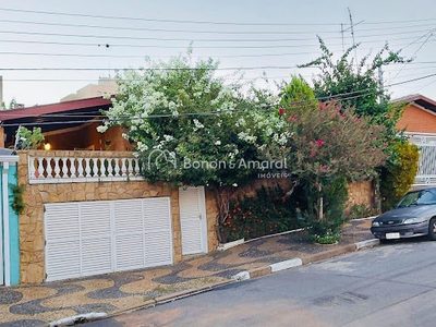 Casa, 3 quartos, 180 m² - Foto 1