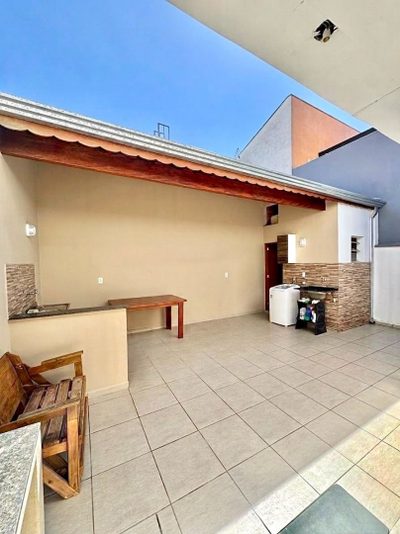 Casa, 2 quartos, 100 m² - Foto 1