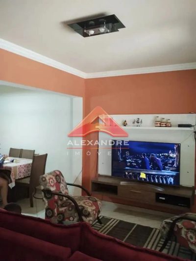 Casa, 4 quartos, 140 m² - Foto 1