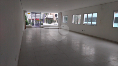Depósito-Galpão, 680 m² - Foto 1
