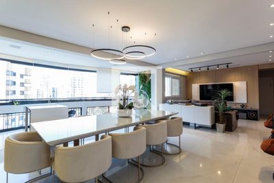 Apartamento, 3 quartos, 160 m² - Foto 1
