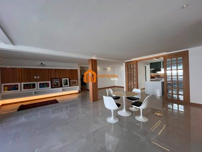 Apartamento, 3 quartos, 140 m² - Foto 2