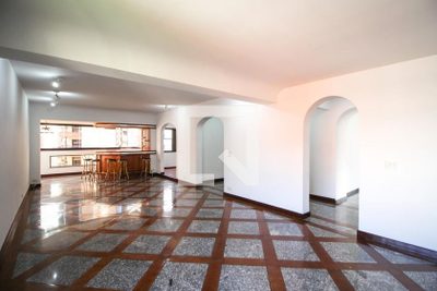 Apartamento, 3 quartos, 240 m² - Foto 2
