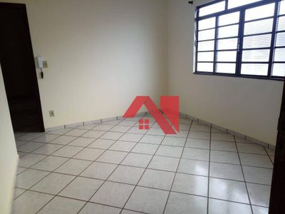 Casa, 3 quartos, 200 m² - Foto 3