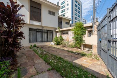 Sobrado, 4 quartos, 239 m² - Foto 2