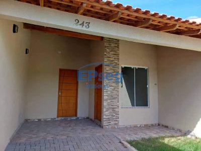 Casa, 3 quartos, 80 m² - Foto 1