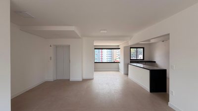 Apartamento, 3 quartos, 152 m² - Foto 1