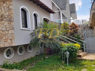 Casa, 3 quartos, 398 m² - Foto 1
